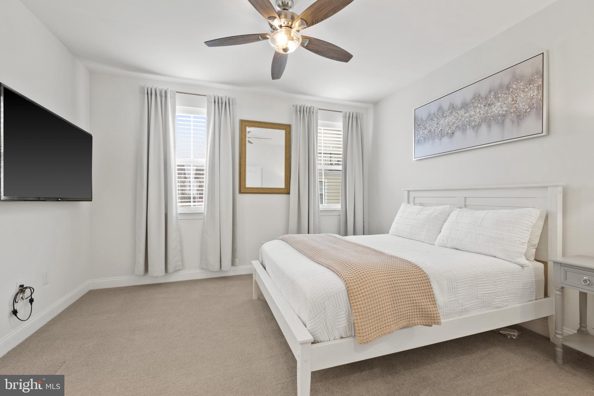 ANNAPOLIS TOWNES AT NEAL FARM - Residential