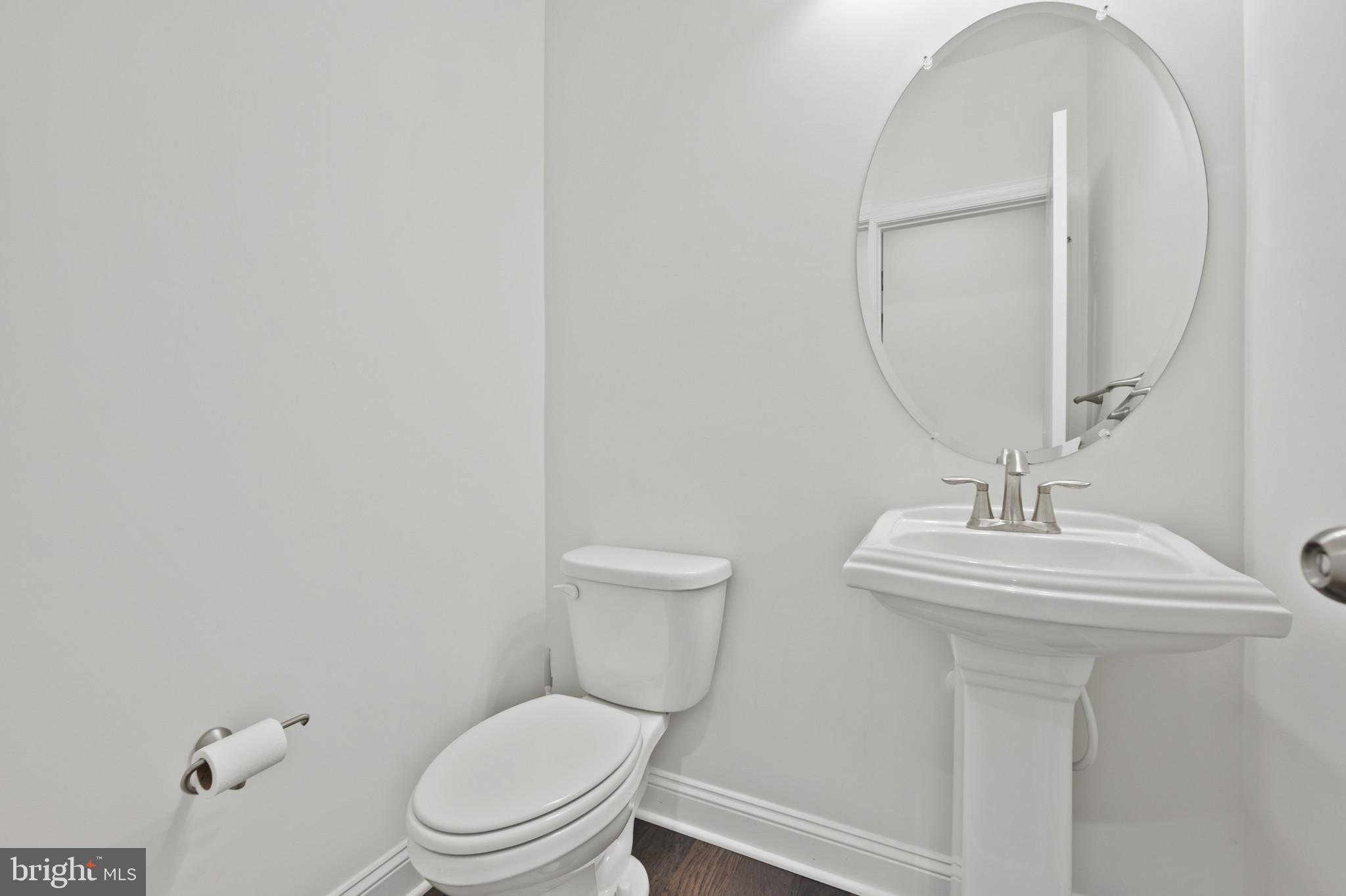 ANNAPOLIS TOWNES AT NEAL FARM - Residential