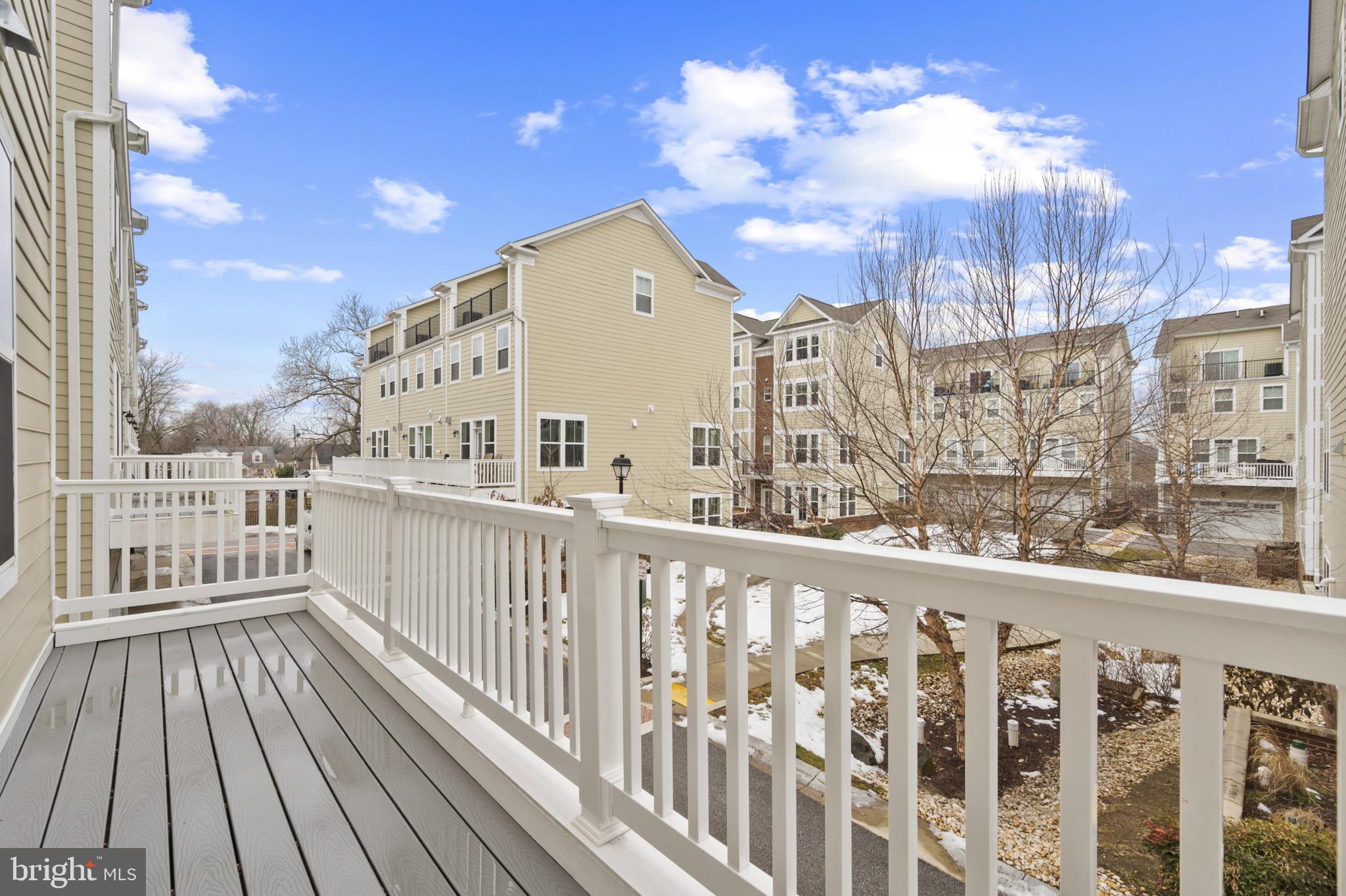 ANNAPOLIS TOWNES AT NEAL FARM - Residential