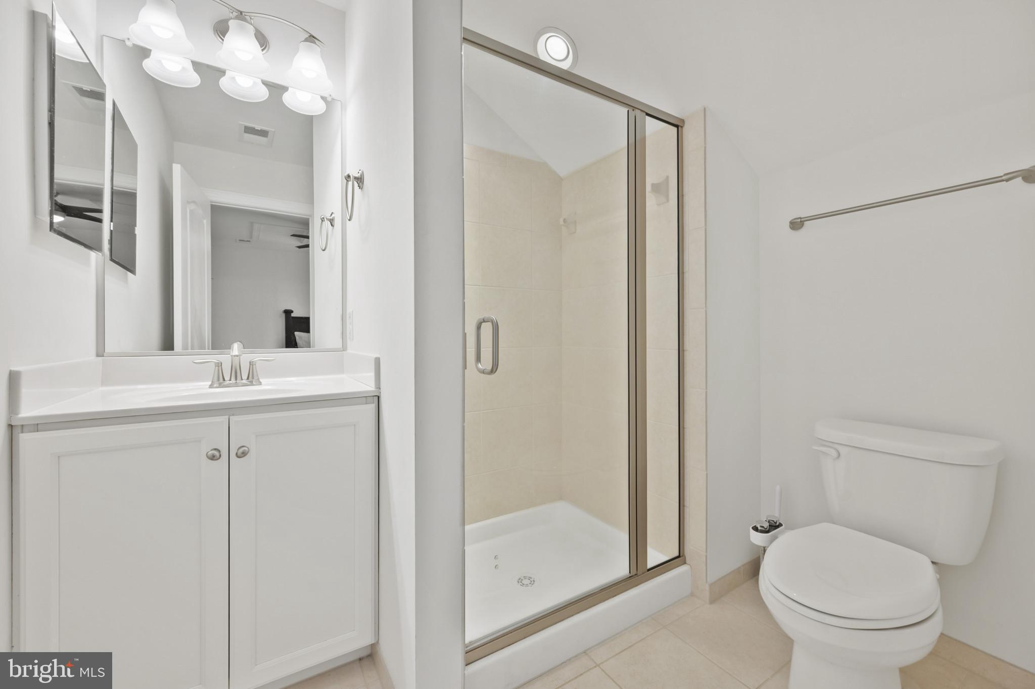 ANNAPOLIS TOWNES AT NEAL FARM - Residential