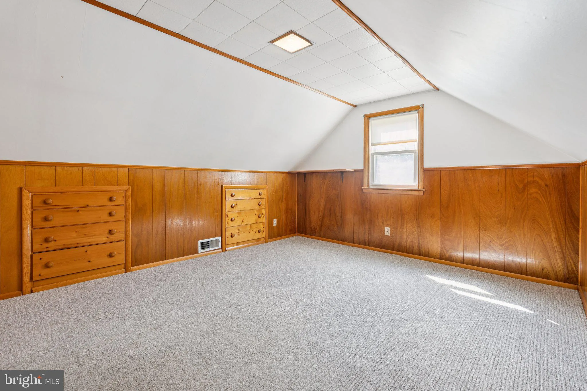 Parkville, Maryland 21234, United States, 3 Bedrooms Bedrooms, ,2 BathroomsBathrooms,Residential,Active,216835