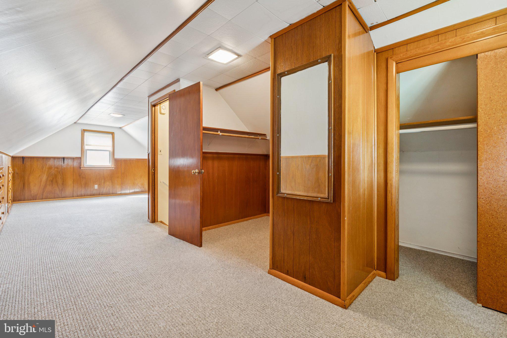 OAKLEIGH - Residential