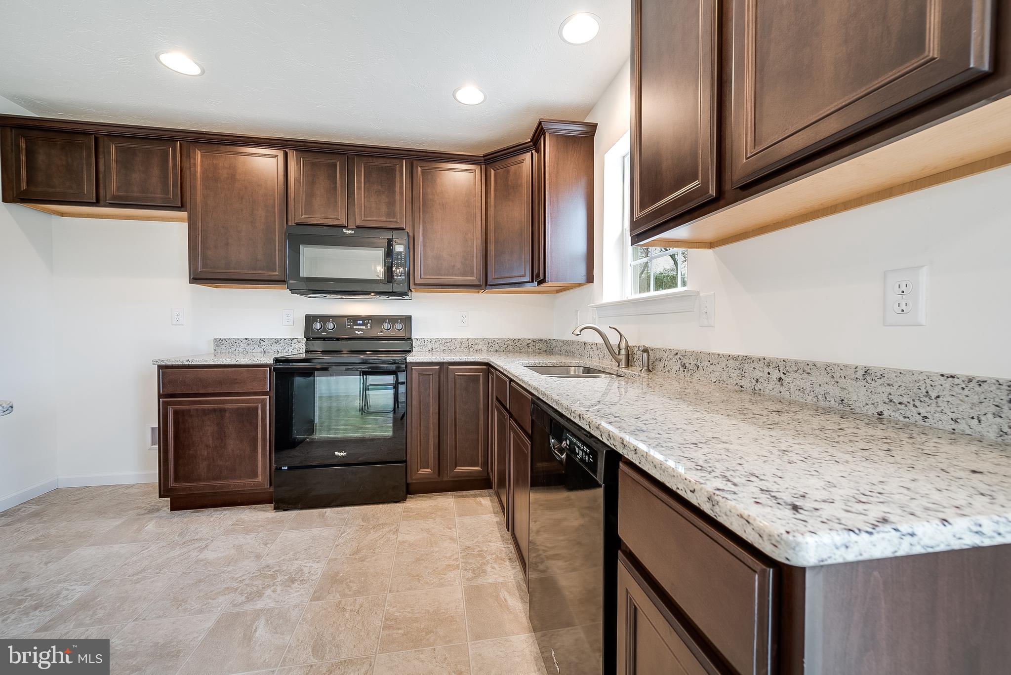 JACKSON HEIGHTS - Residential