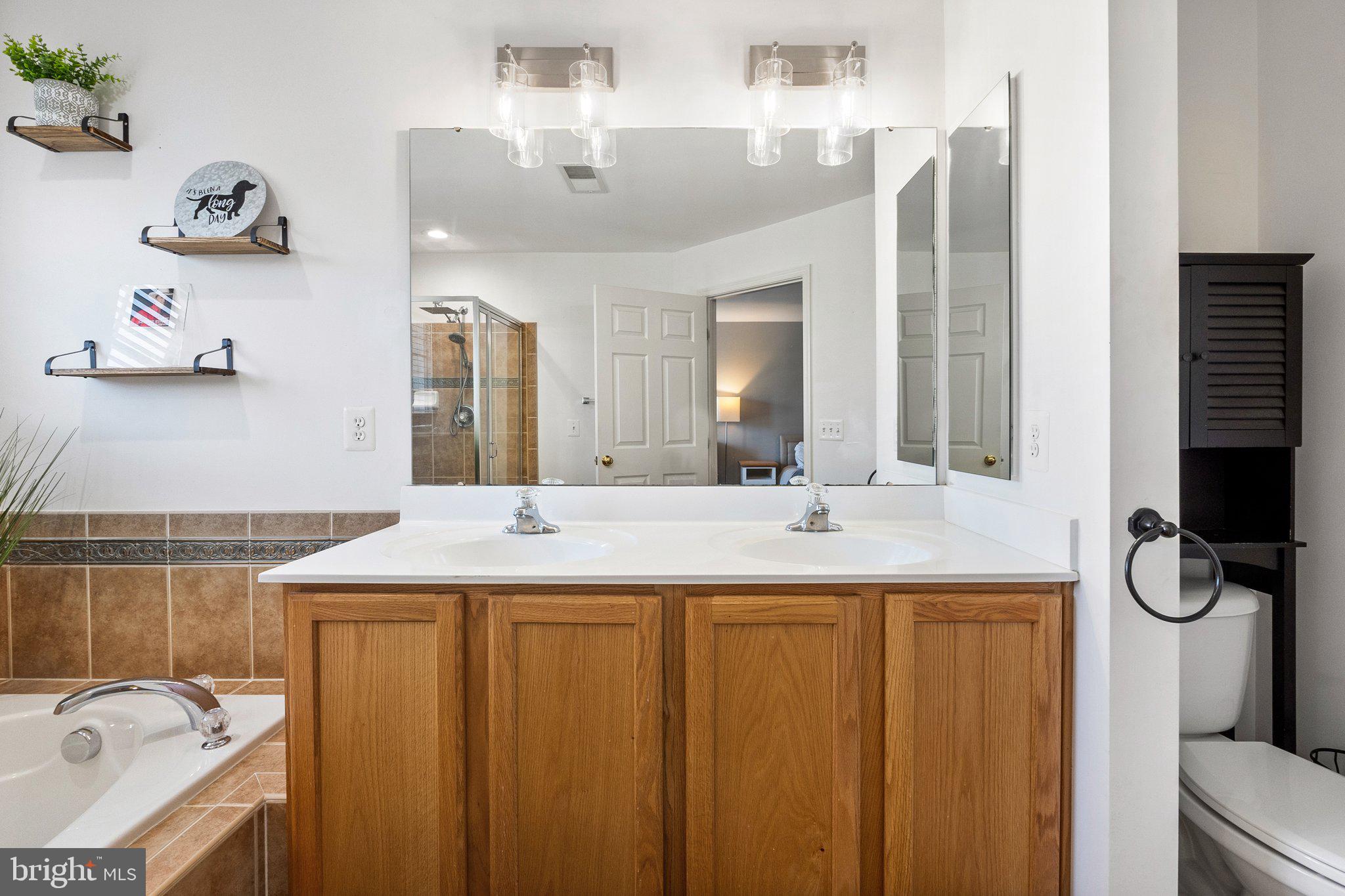 SHENANDOAH SPRINGS - Residential