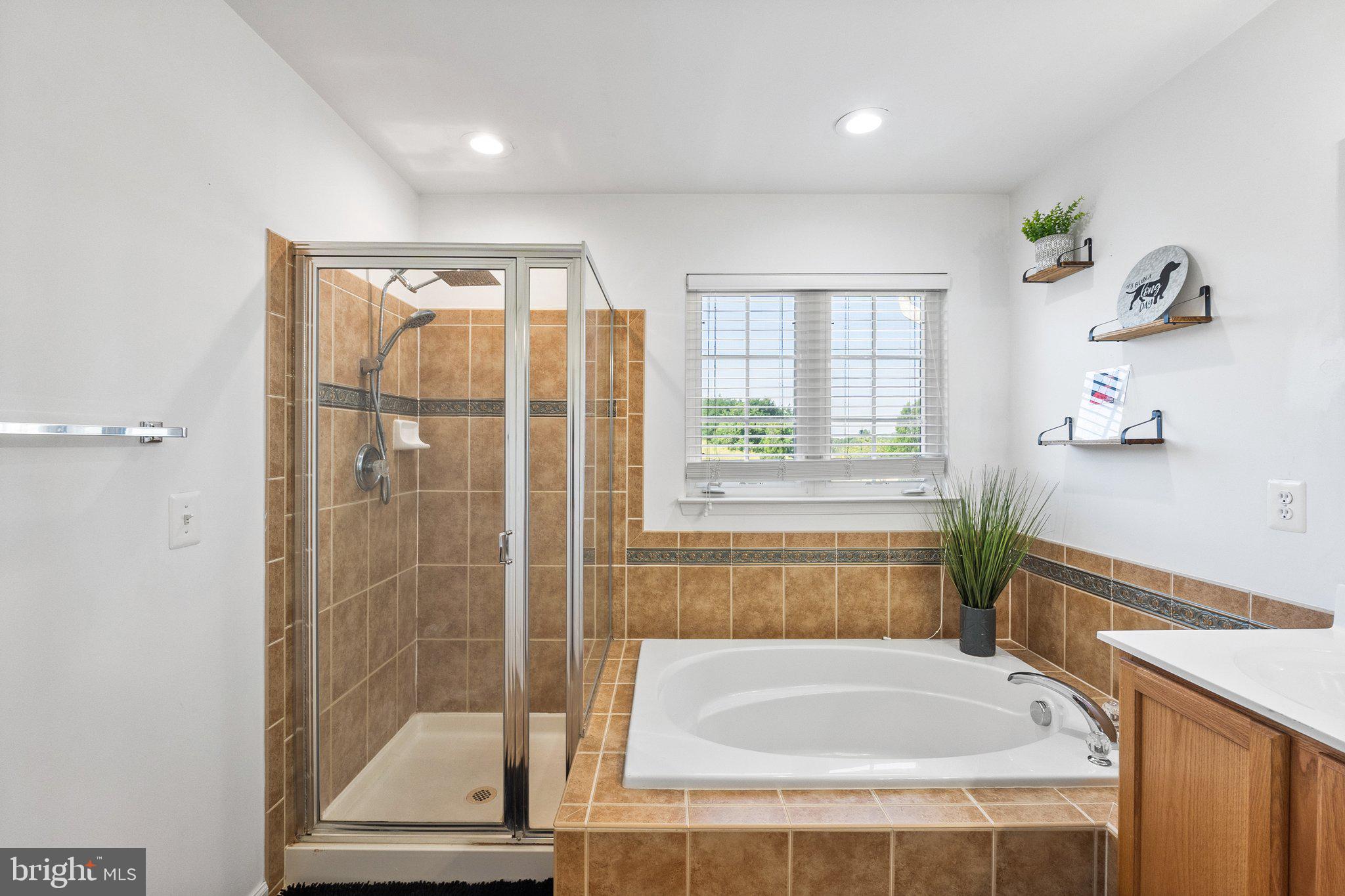 SHENANDOAH SPRINGS - Residential