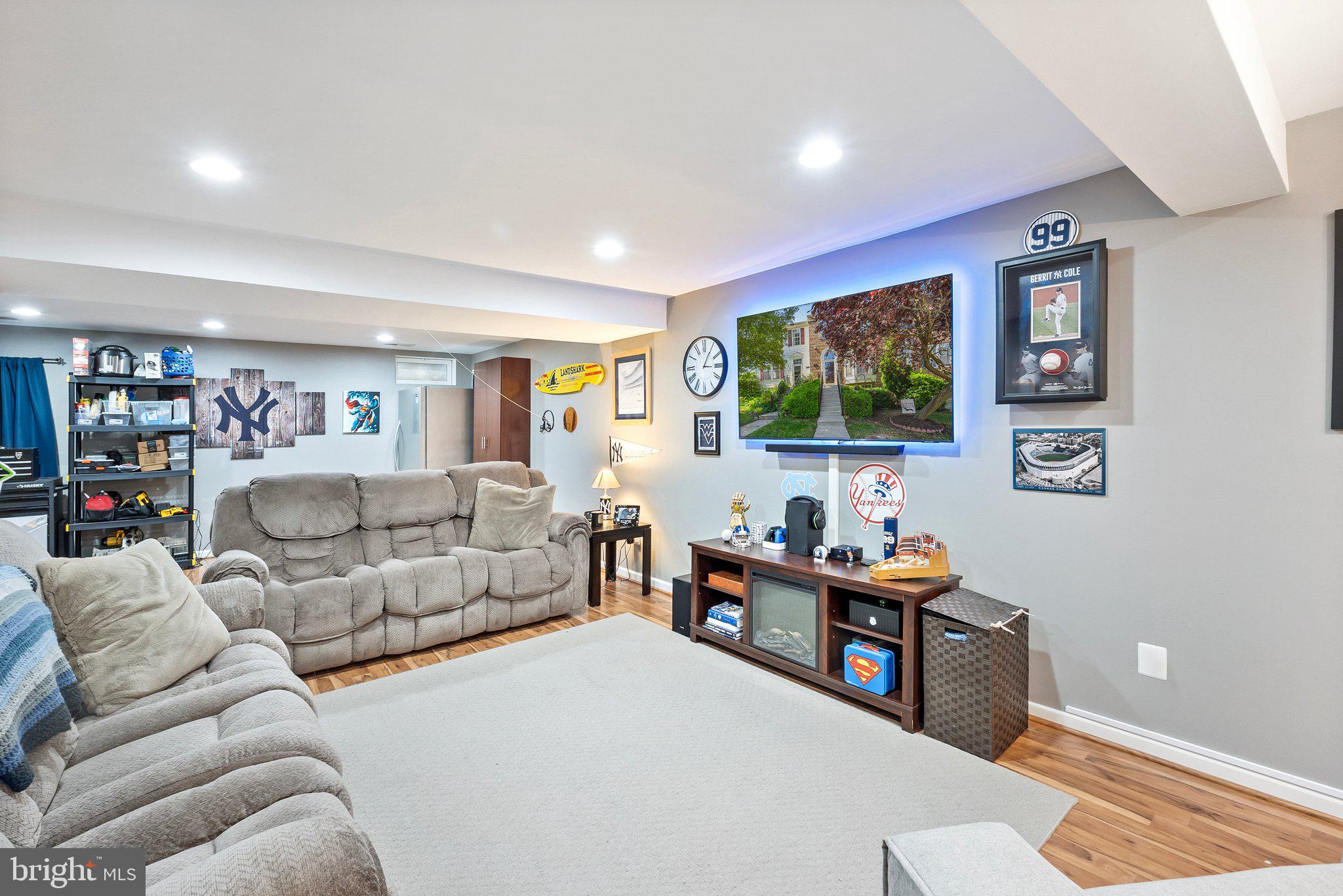 SHENANDOAH SPRINGS - Residential