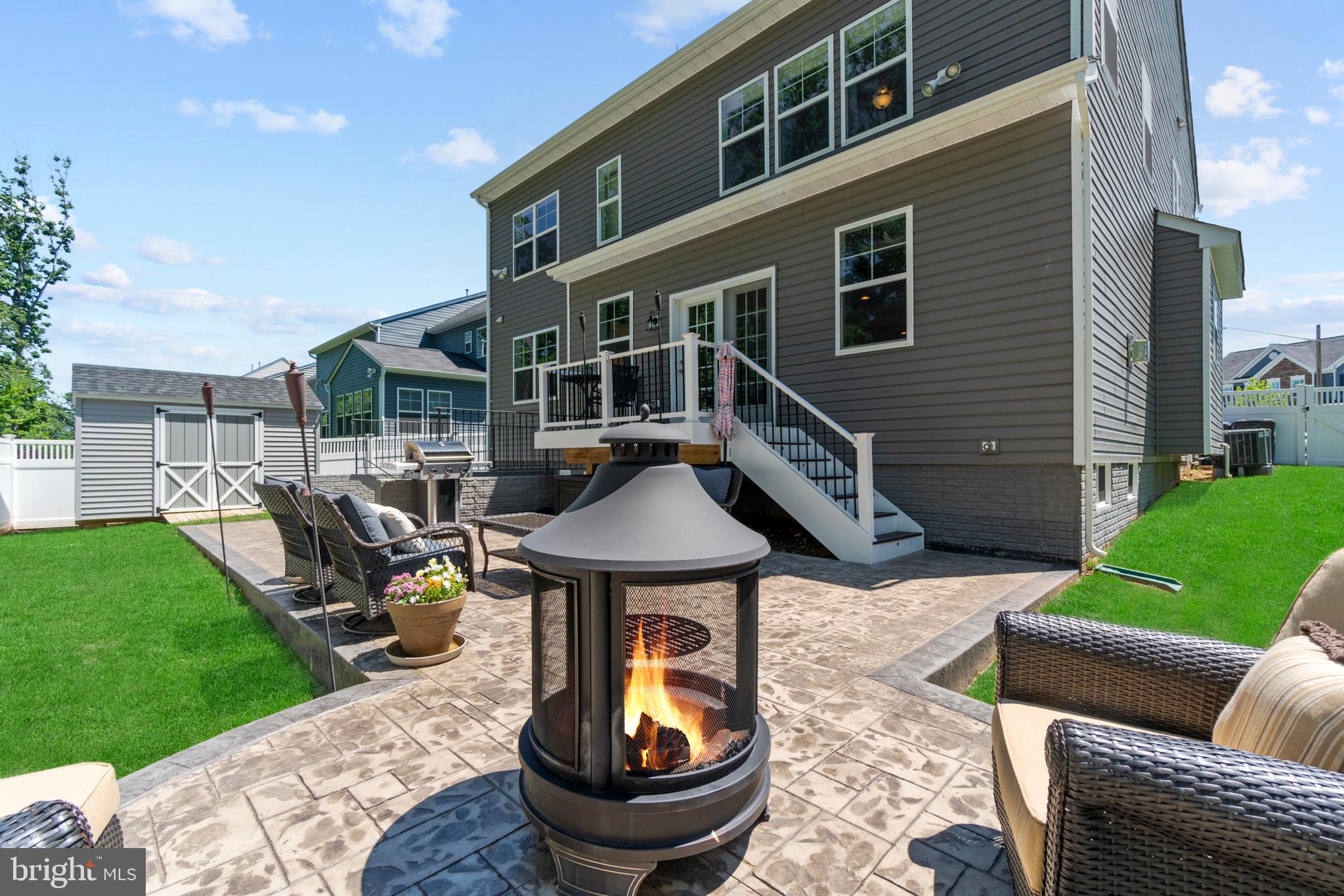 COPPER MILL ESTATES - Residential