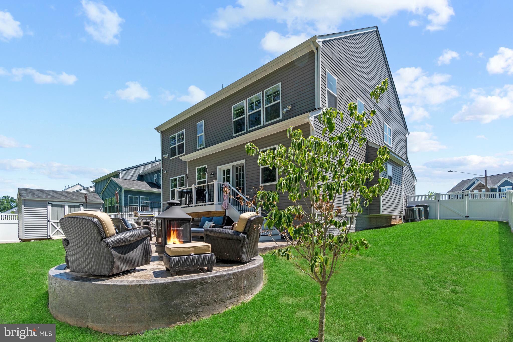 COPPER MILL ESTATES - Residential