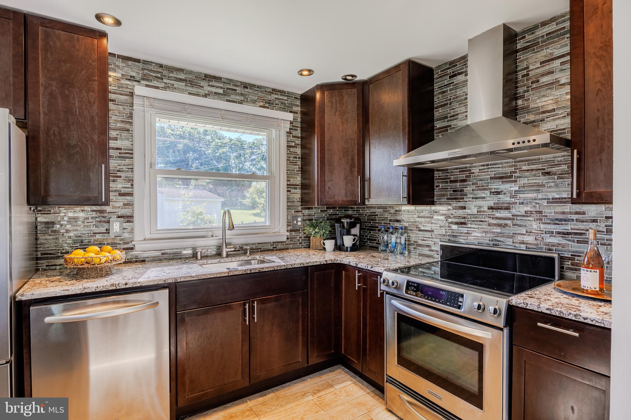 ALLVIEW ESTATES - Residential