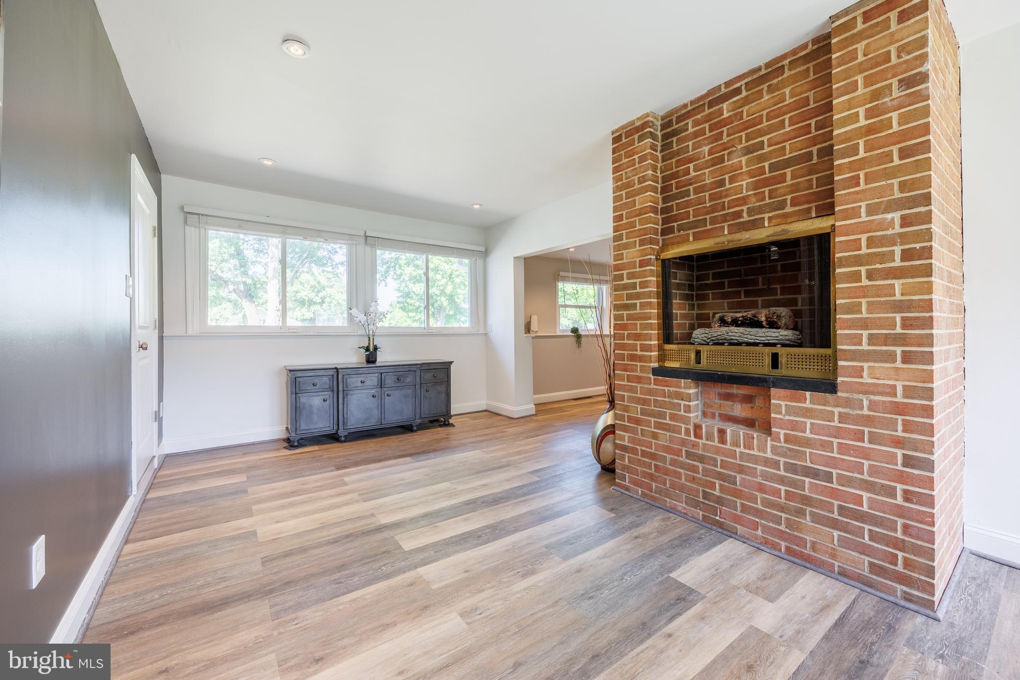 ALLVIEW ESTATES - Residential