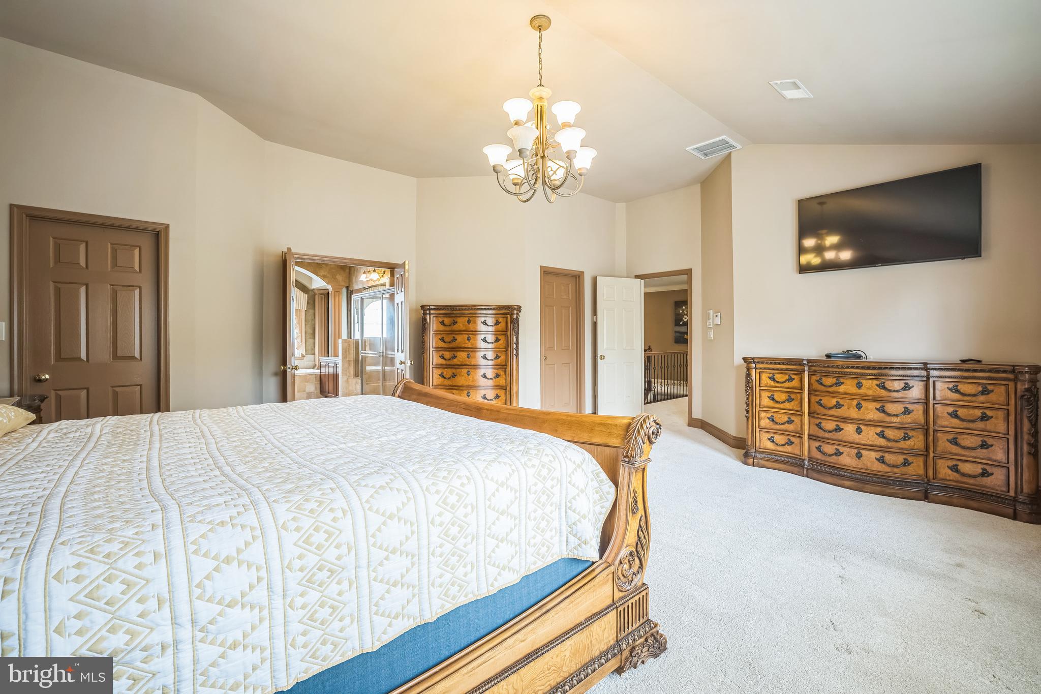 PRINCE WILLIAM TOWN CENTER - Residential