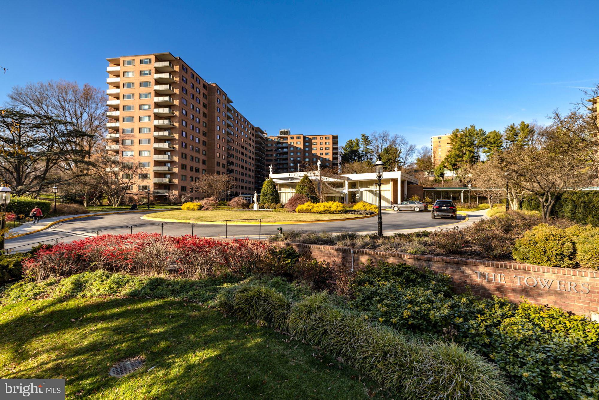 4201 CATHEDRAL AVENUE NW 620E