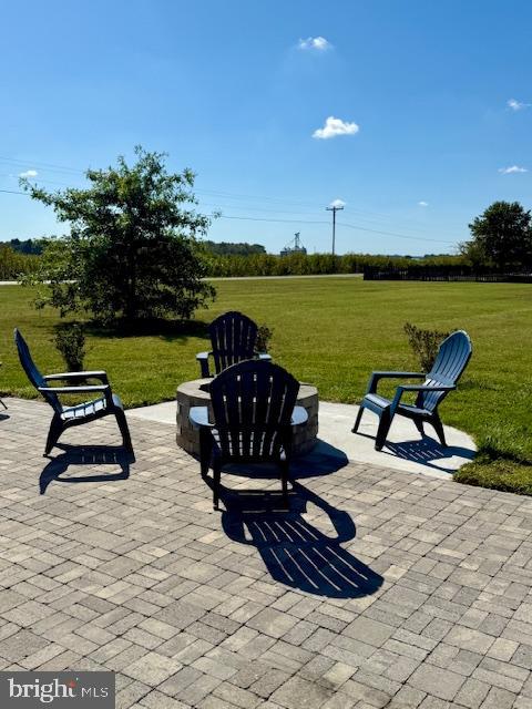 4445 ROLLING ACRES DRIVE