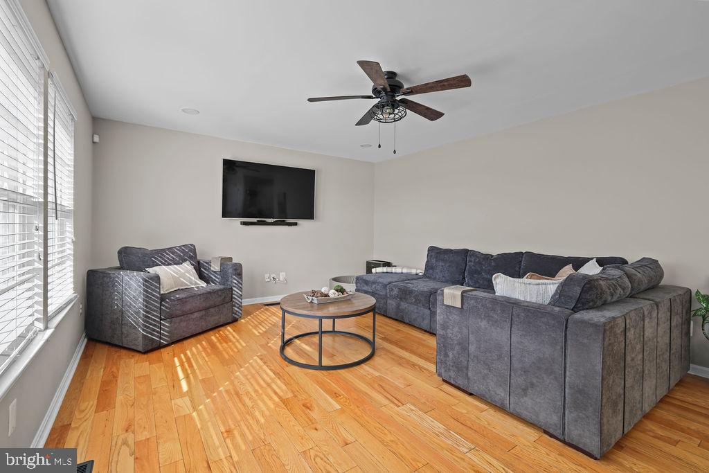 HURLOCK - Residential