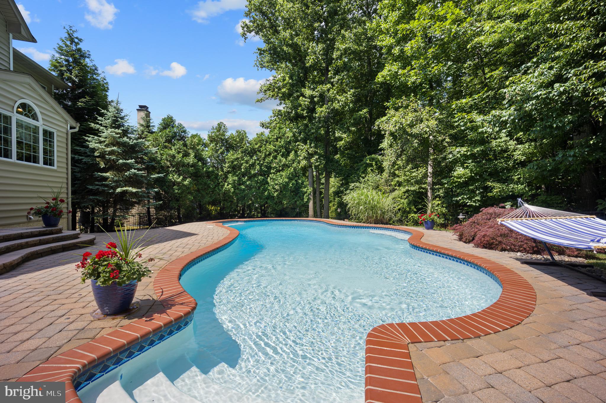 BUCKINGHAM FOREST - Residential