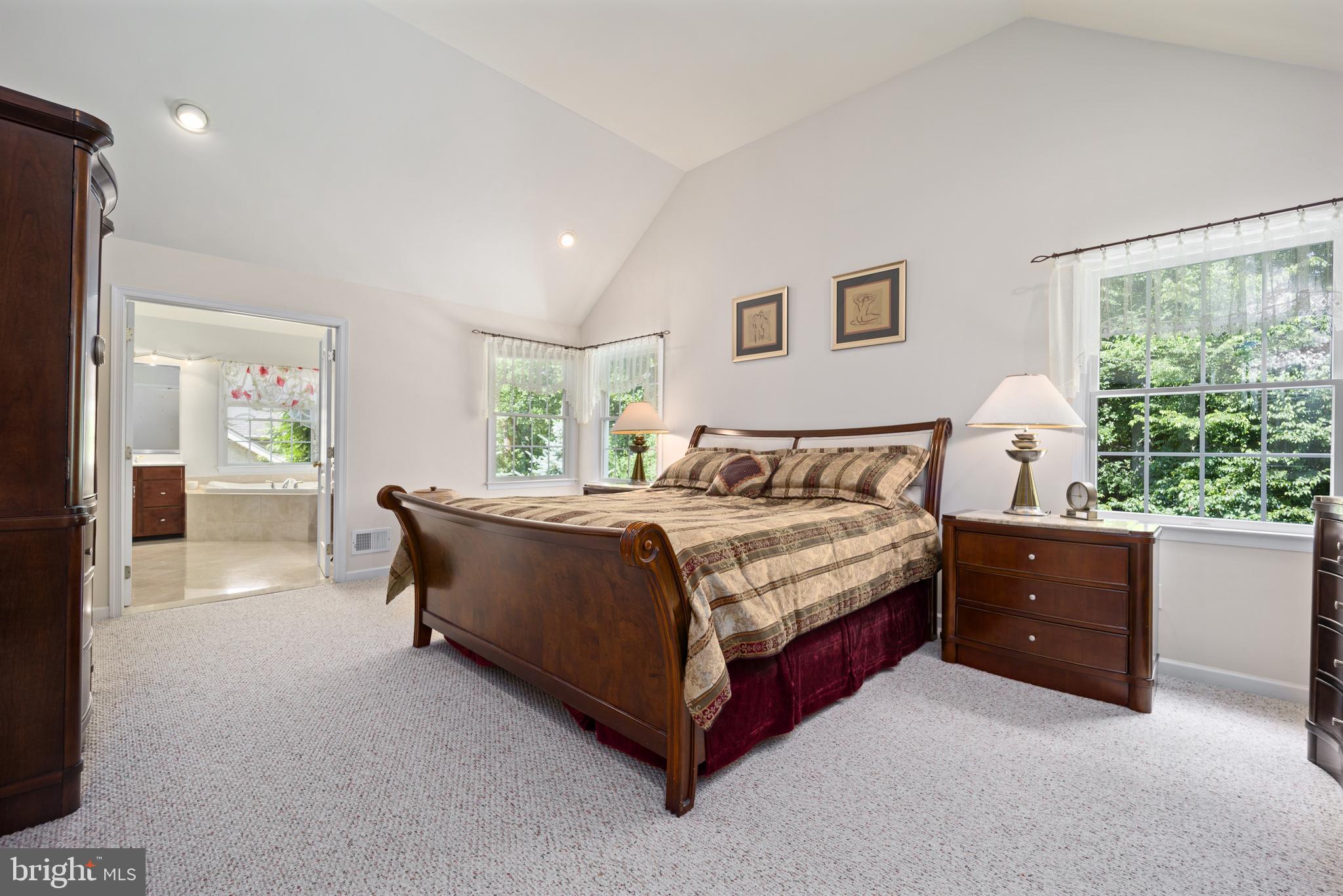 BUCKINGHAM FOREST - Residential