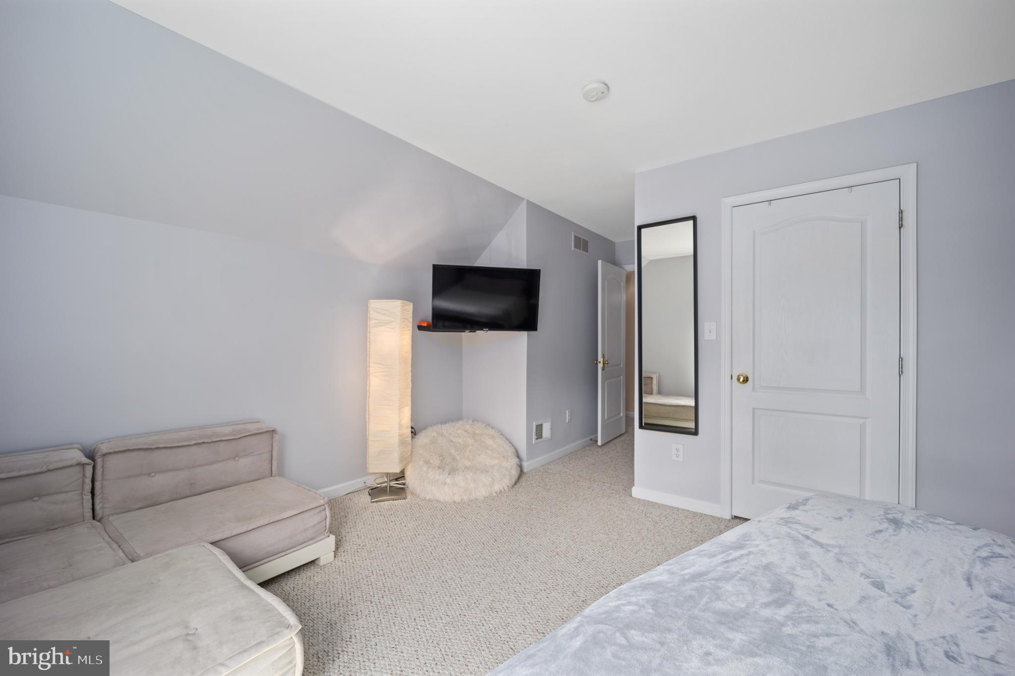 BUCKINGHAM FOREST - Residential