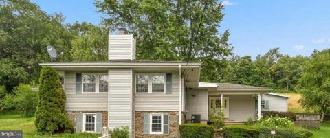 4127 FALLS ROAD MILLERS MD 21102