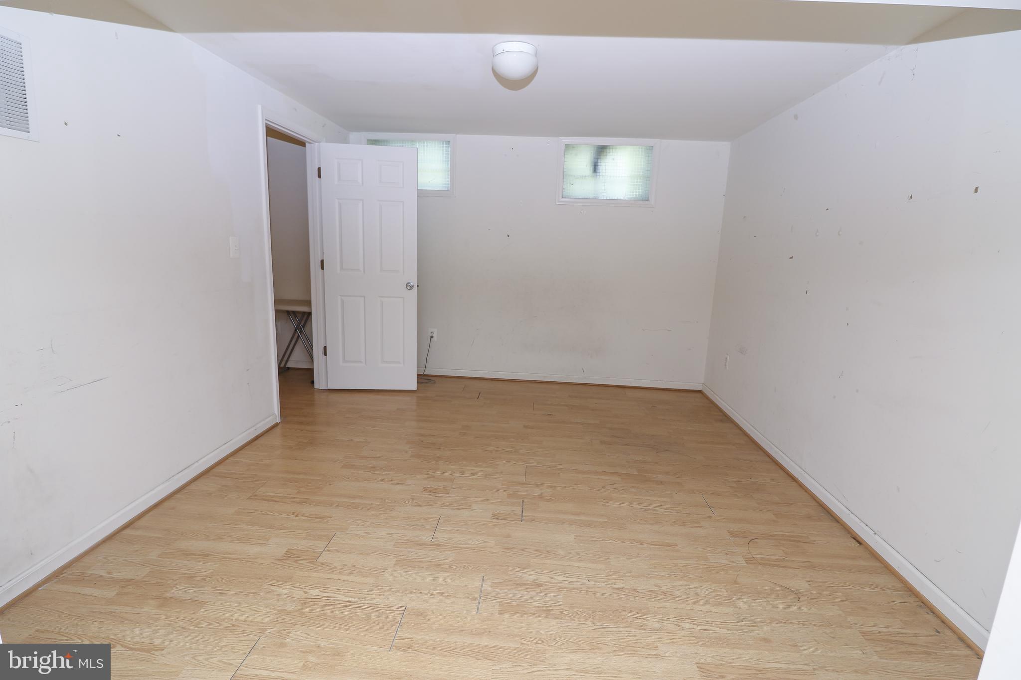 SOUTHAMPTON - Residential