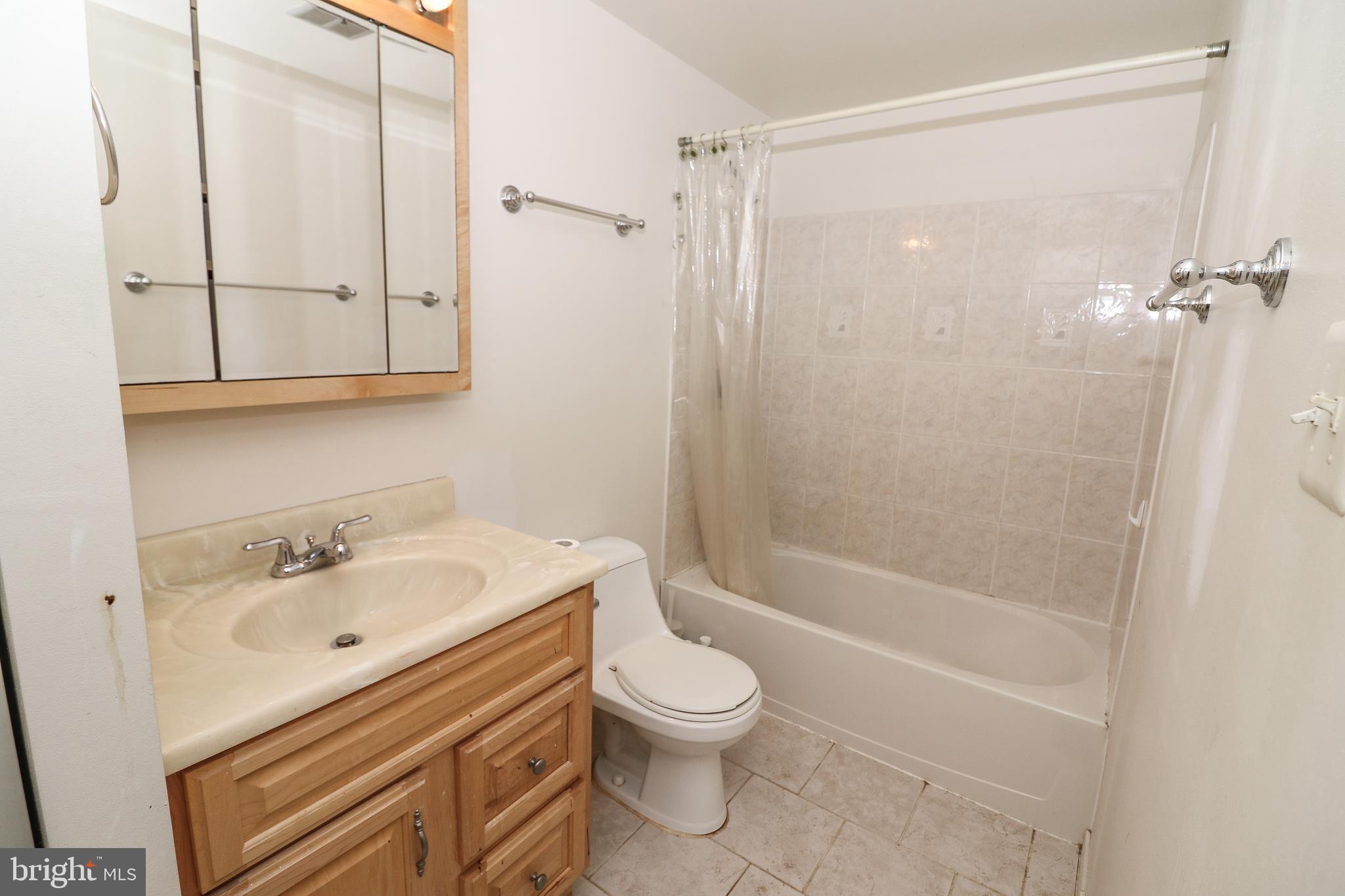 SOUTHAMPTON - Residential