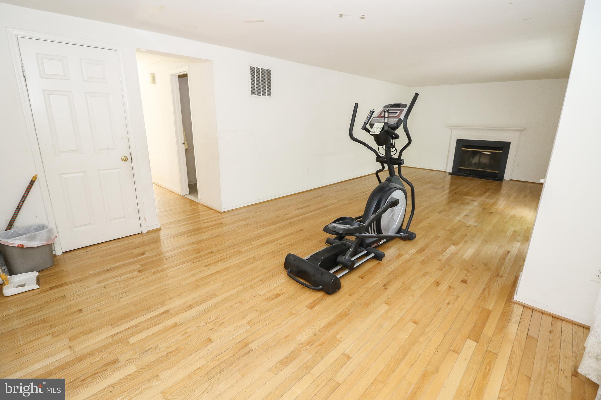 SOUTHAMPTON - Residential