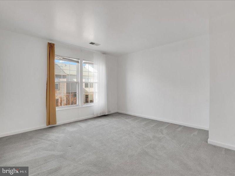 JAPONICA - Residential