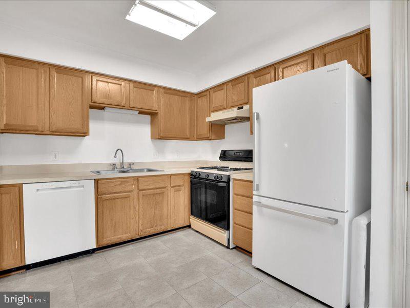 JAPONICA - Residential