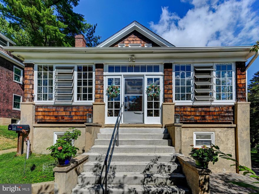 Listed and Sold Simultaneously- Rare 4 unit Roland Park charmer on a quiet street with a bonus freestanding garage  for additional income. 3 one bedroom units and 1 two bedroom unit. Hardwood floors throughout. Always rented!