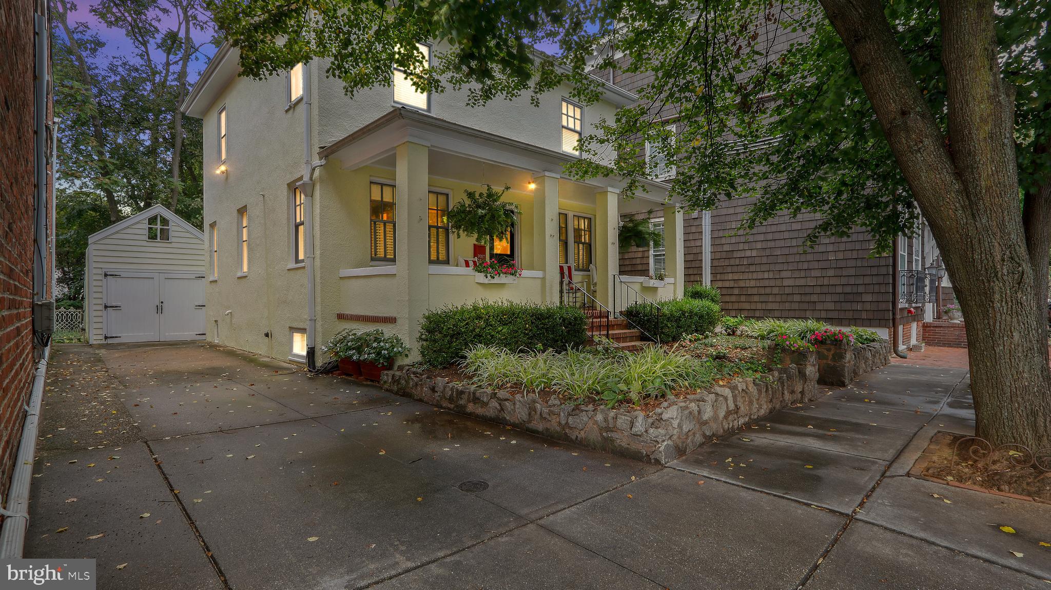 HISTORIC DISTRICT - Residential