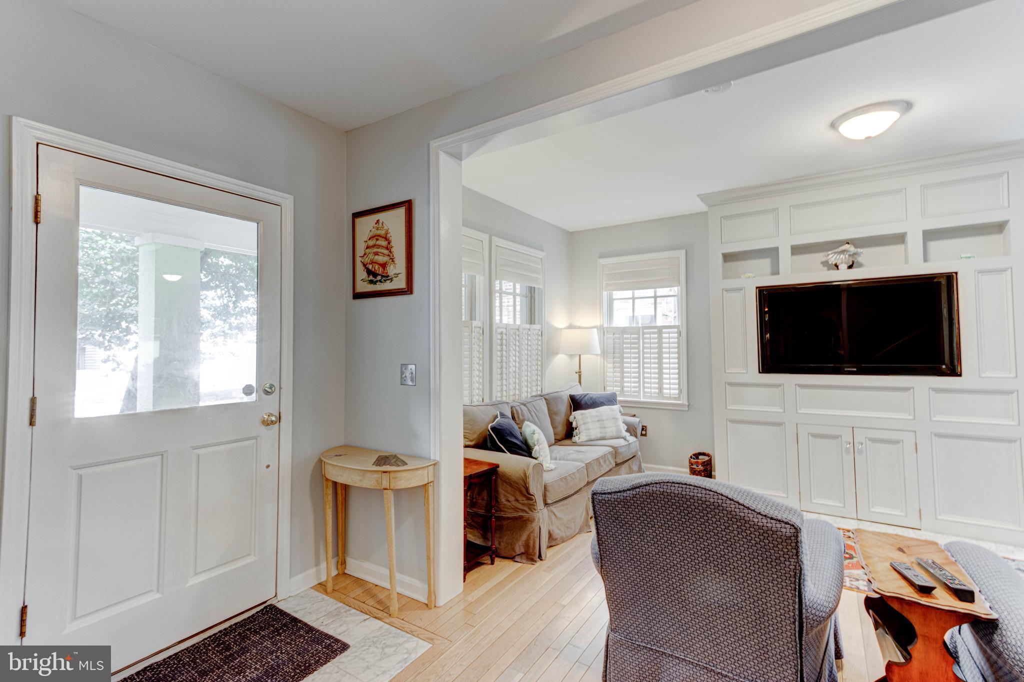 HISTORIC DISTRICT - Residential