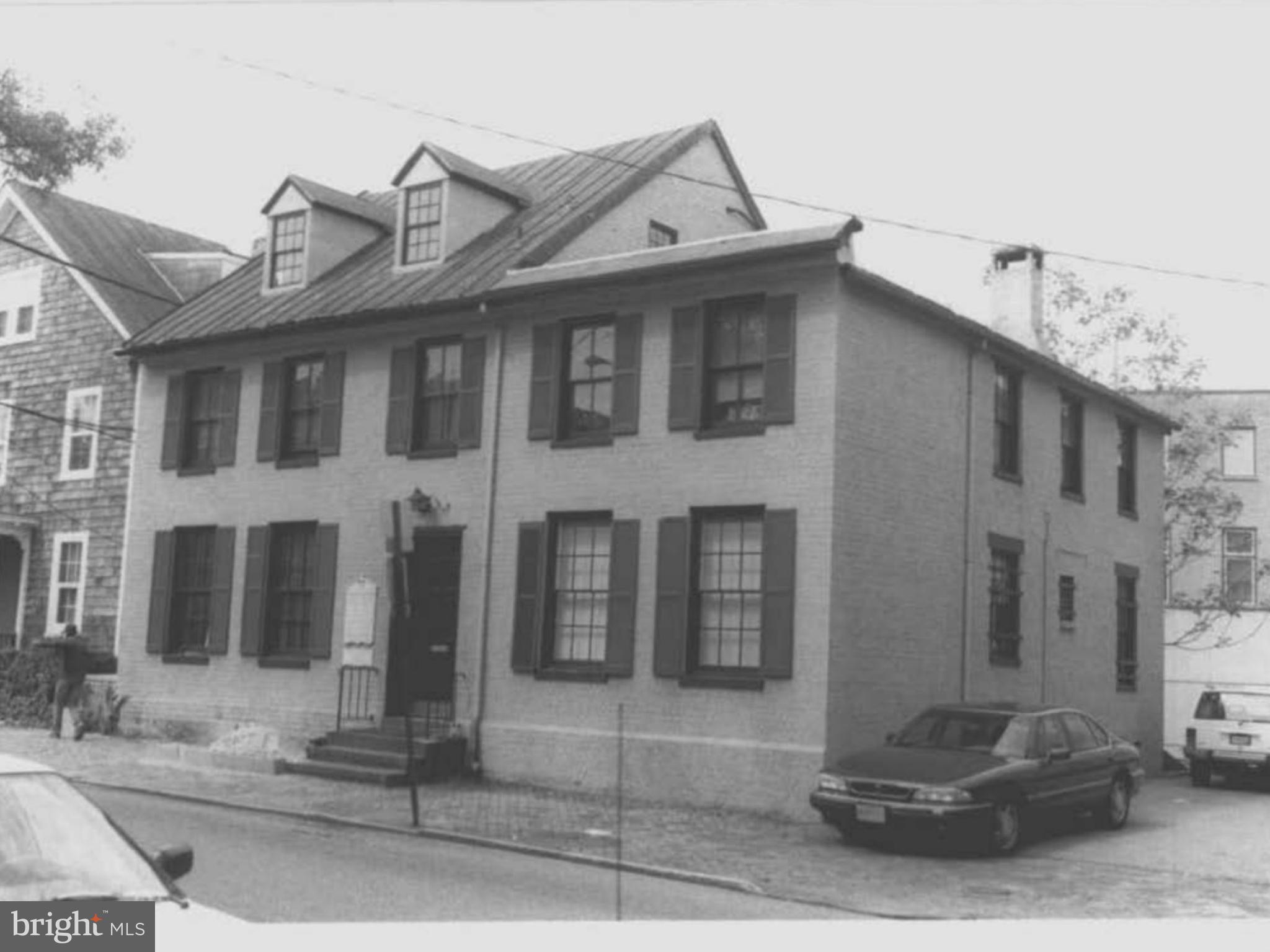 HISTORIC DISTRICT - Residential