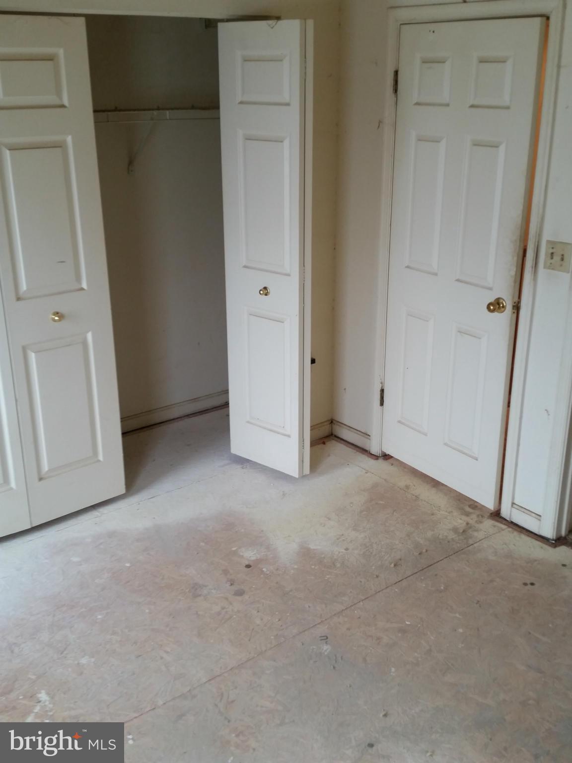 PARKVIEW TRAIL - Residential