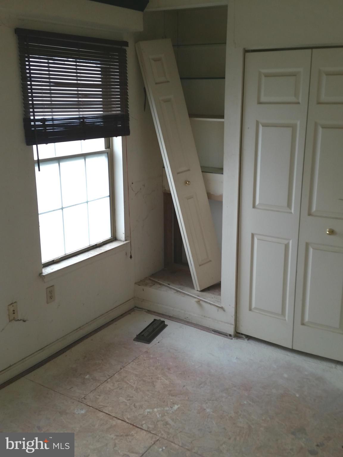 PARKVIEW TRAIL - Residential