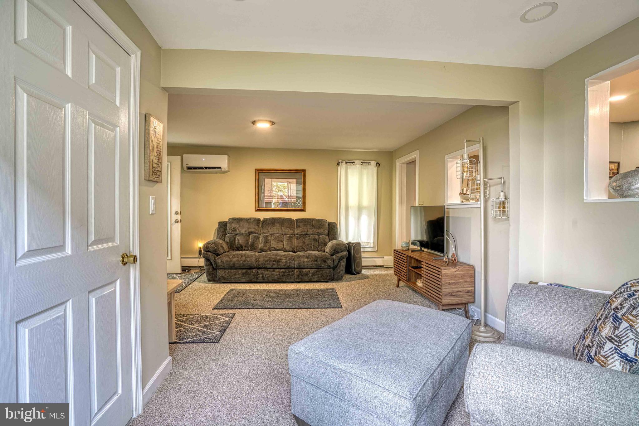 HISTORIC DISTRICT - WEST END - Residential