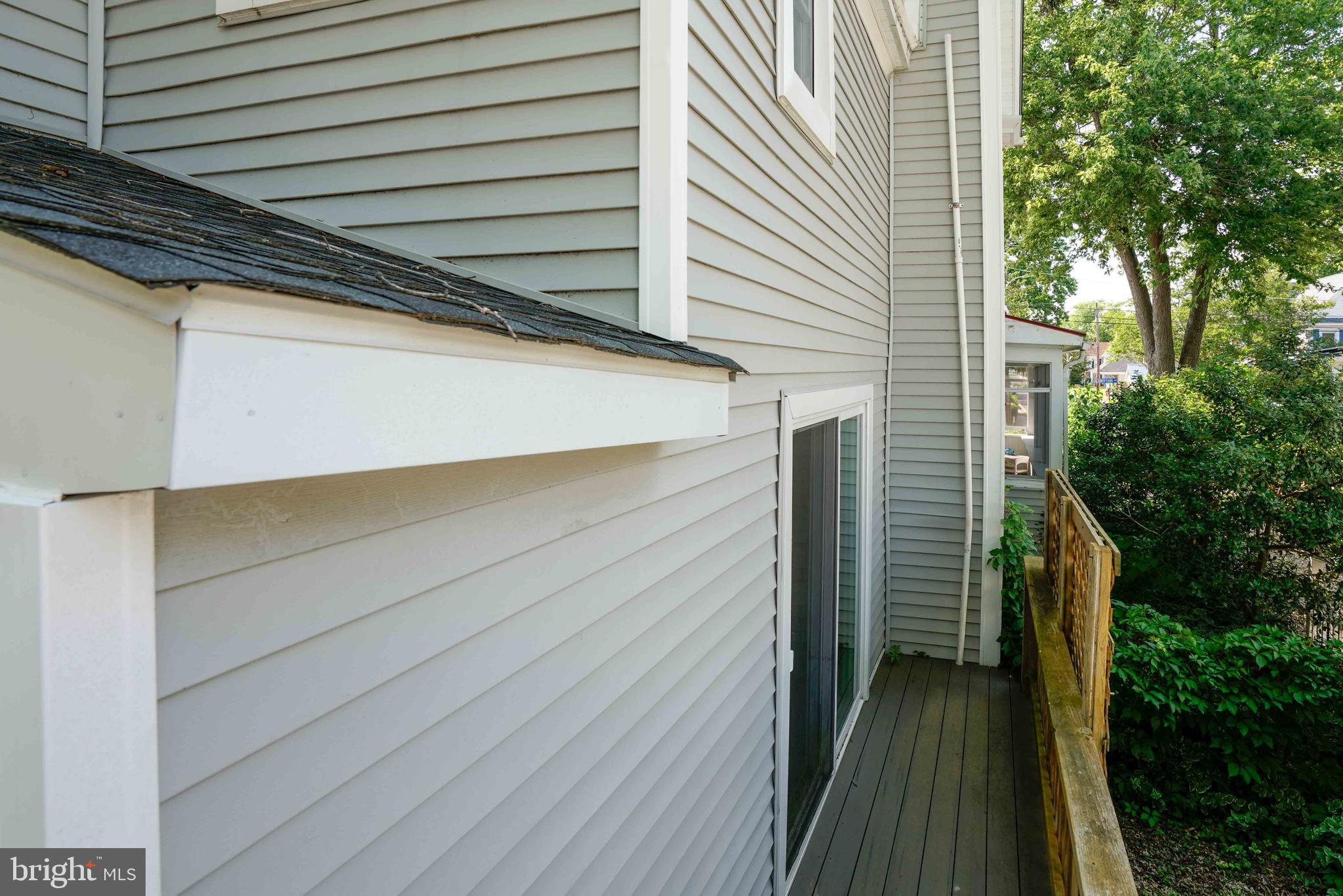 HISTORIC DISTRICT - WEST END - Residential