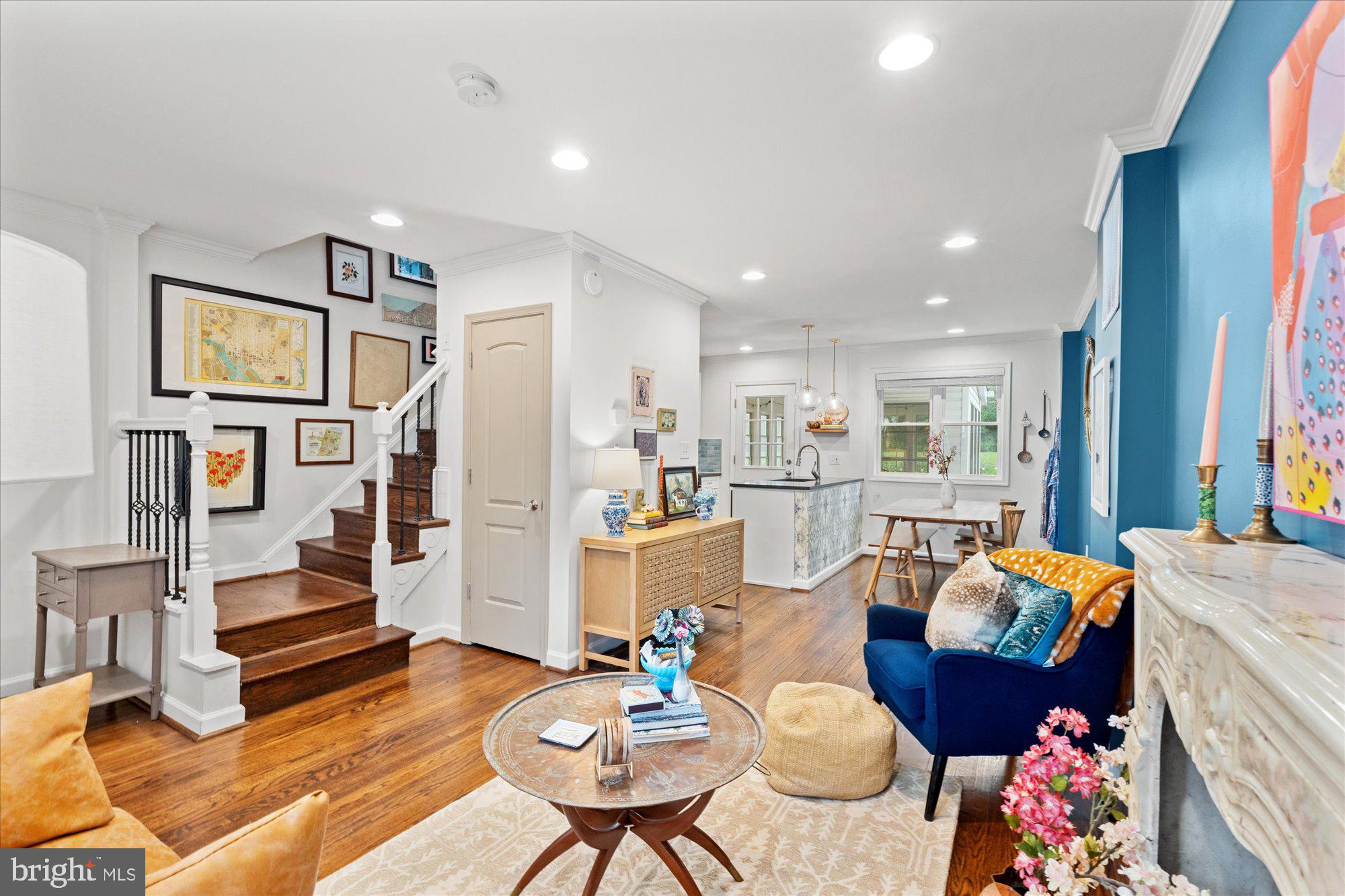 3029 MANNING STREET