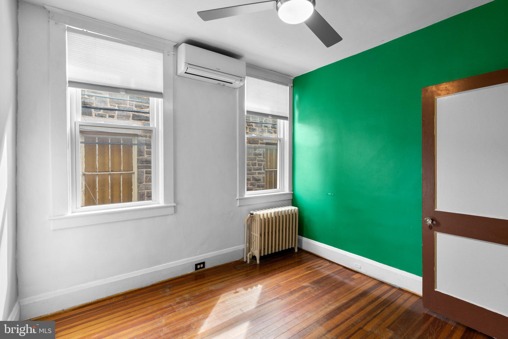 MEDFIELD - Residential