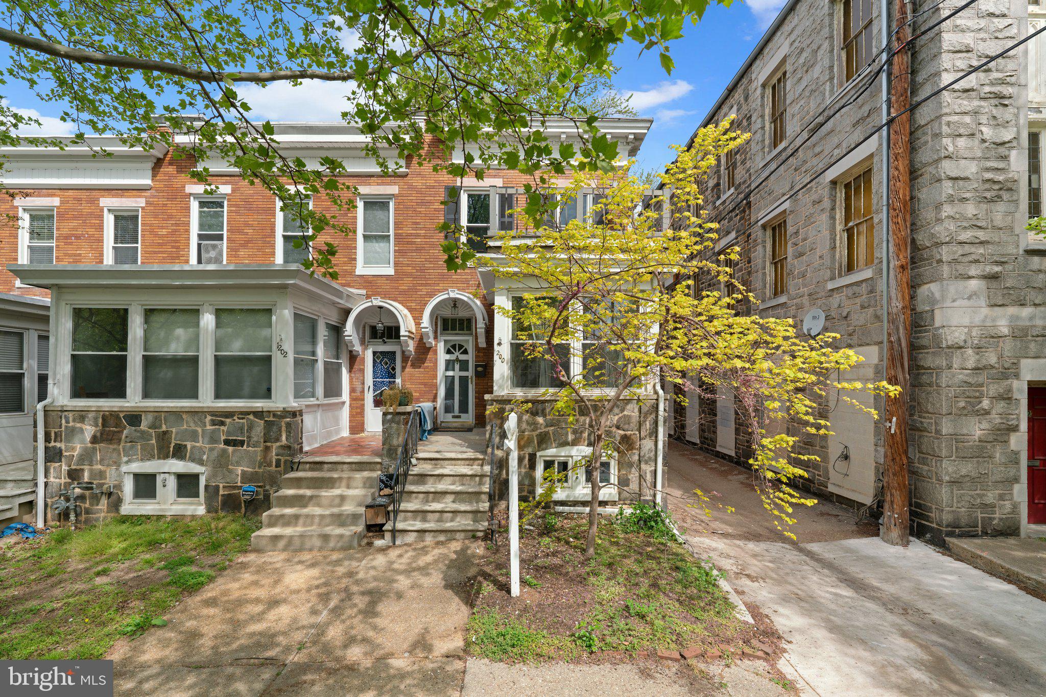 MEDFIELD - Residential