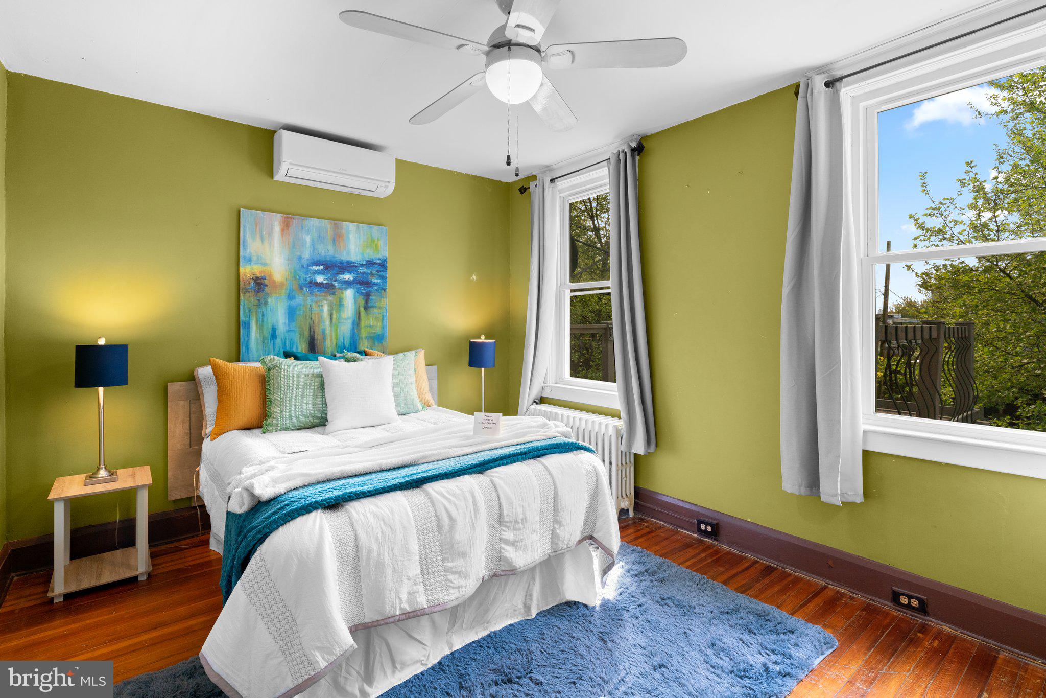 MEDFIELD - Residential