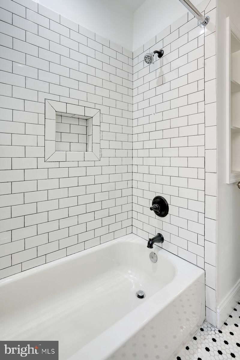 DECATUR HGTS ADD - Residential