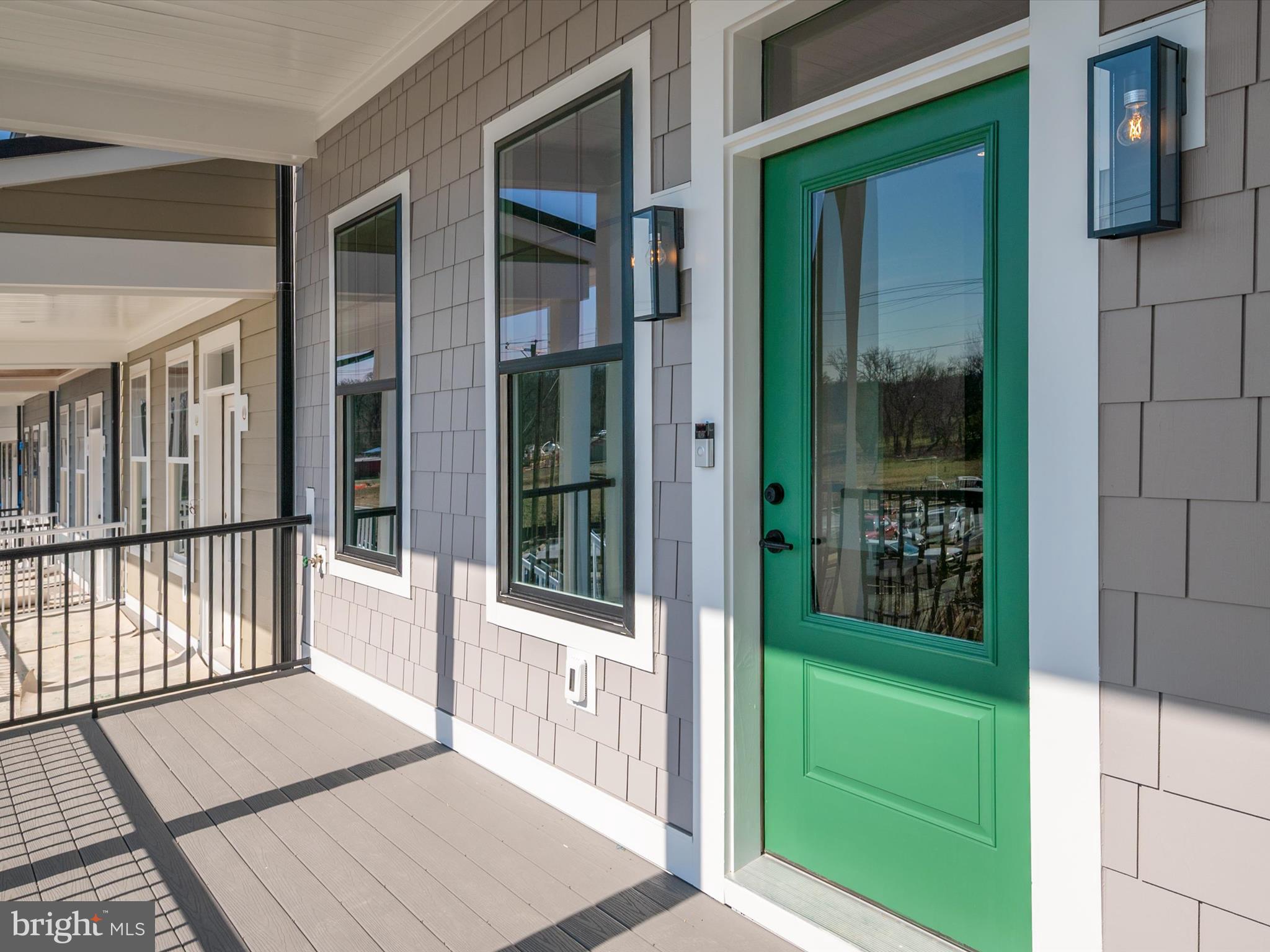 SUFFRAGE POINT - Residential