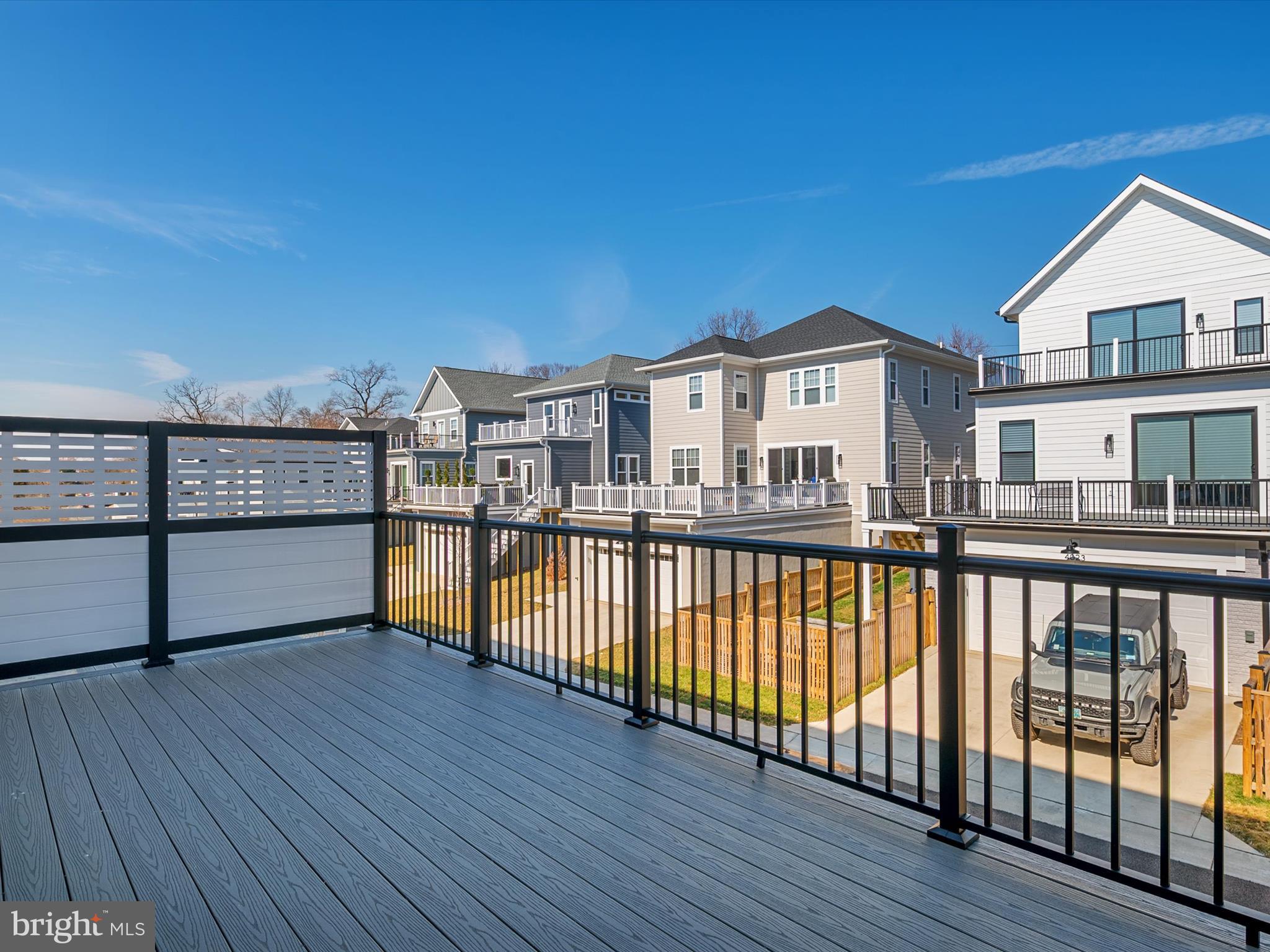 SUFFRAGE POINT - Residential