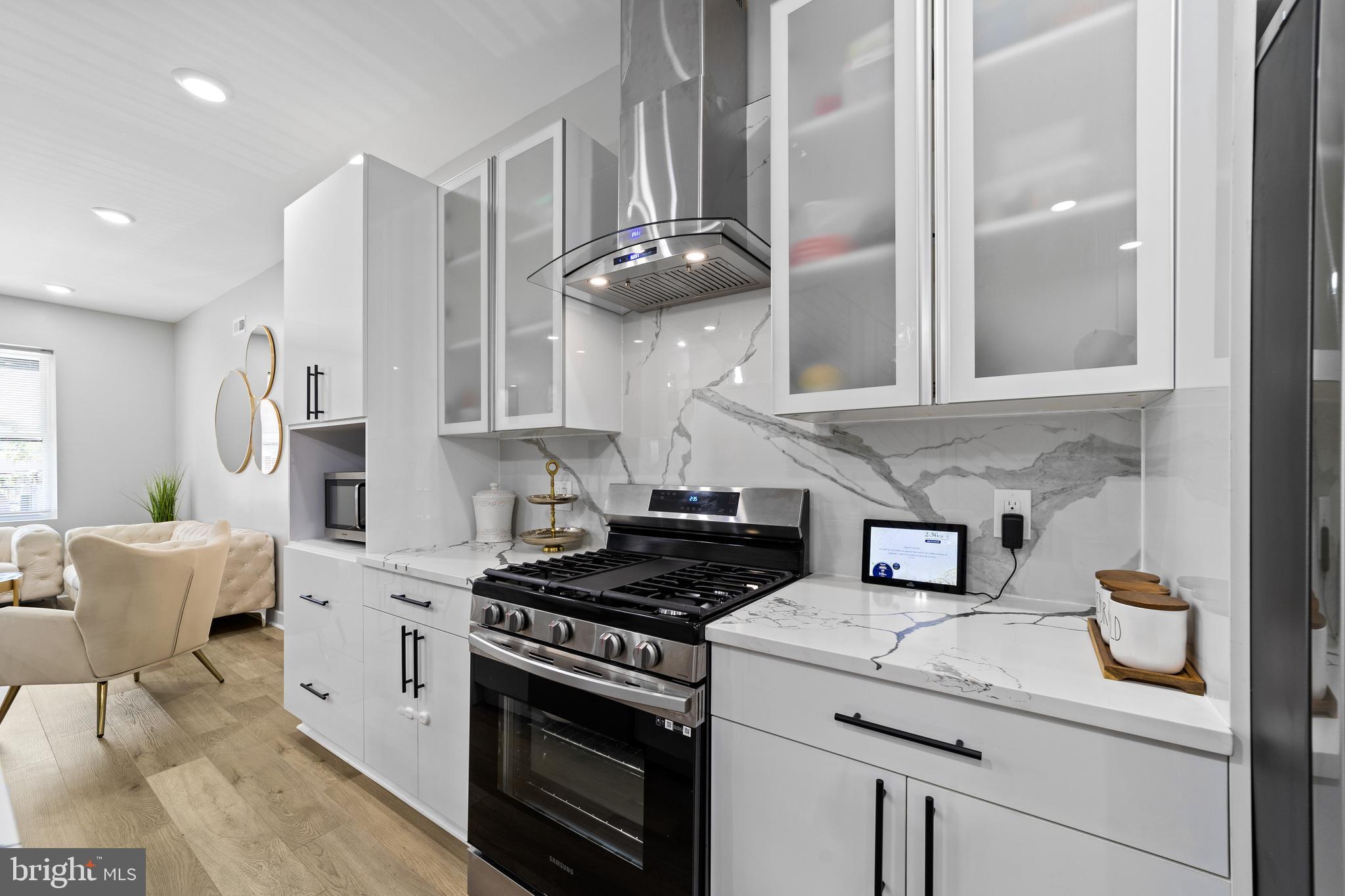 FRANKFORD - Residential