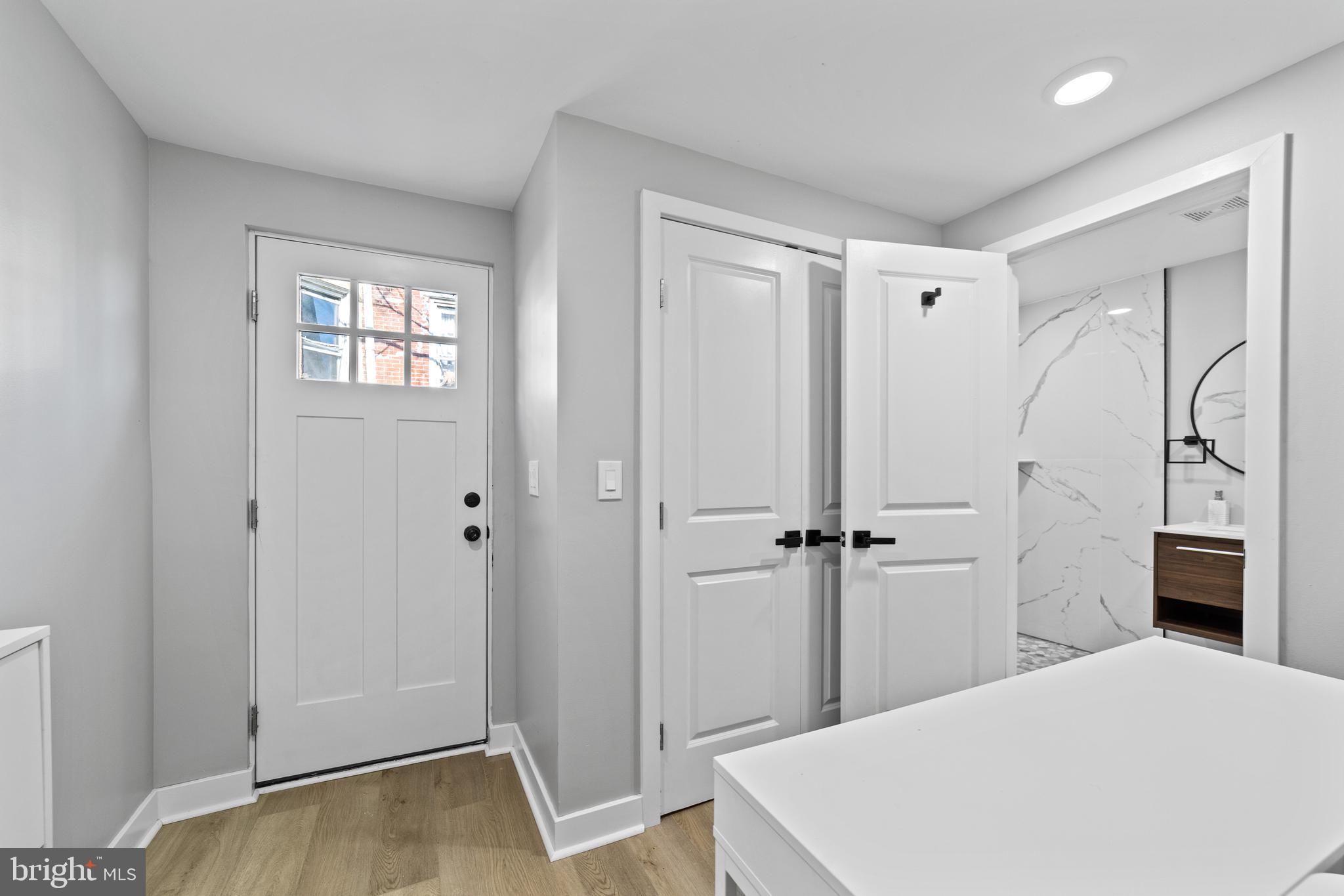 FRANKFORD - Residential