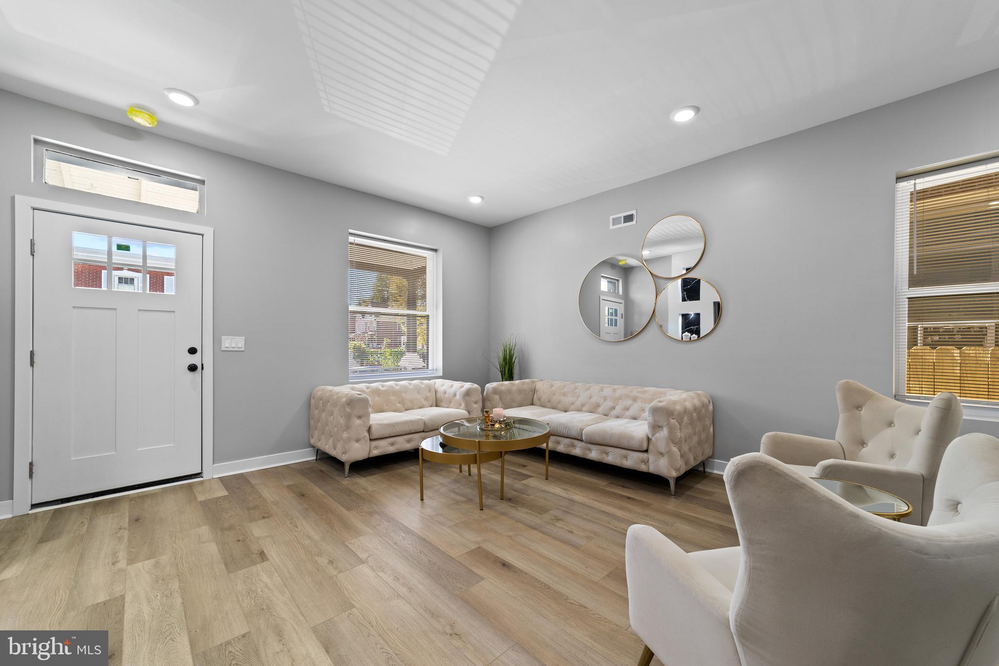 FRANKFORD - Residential