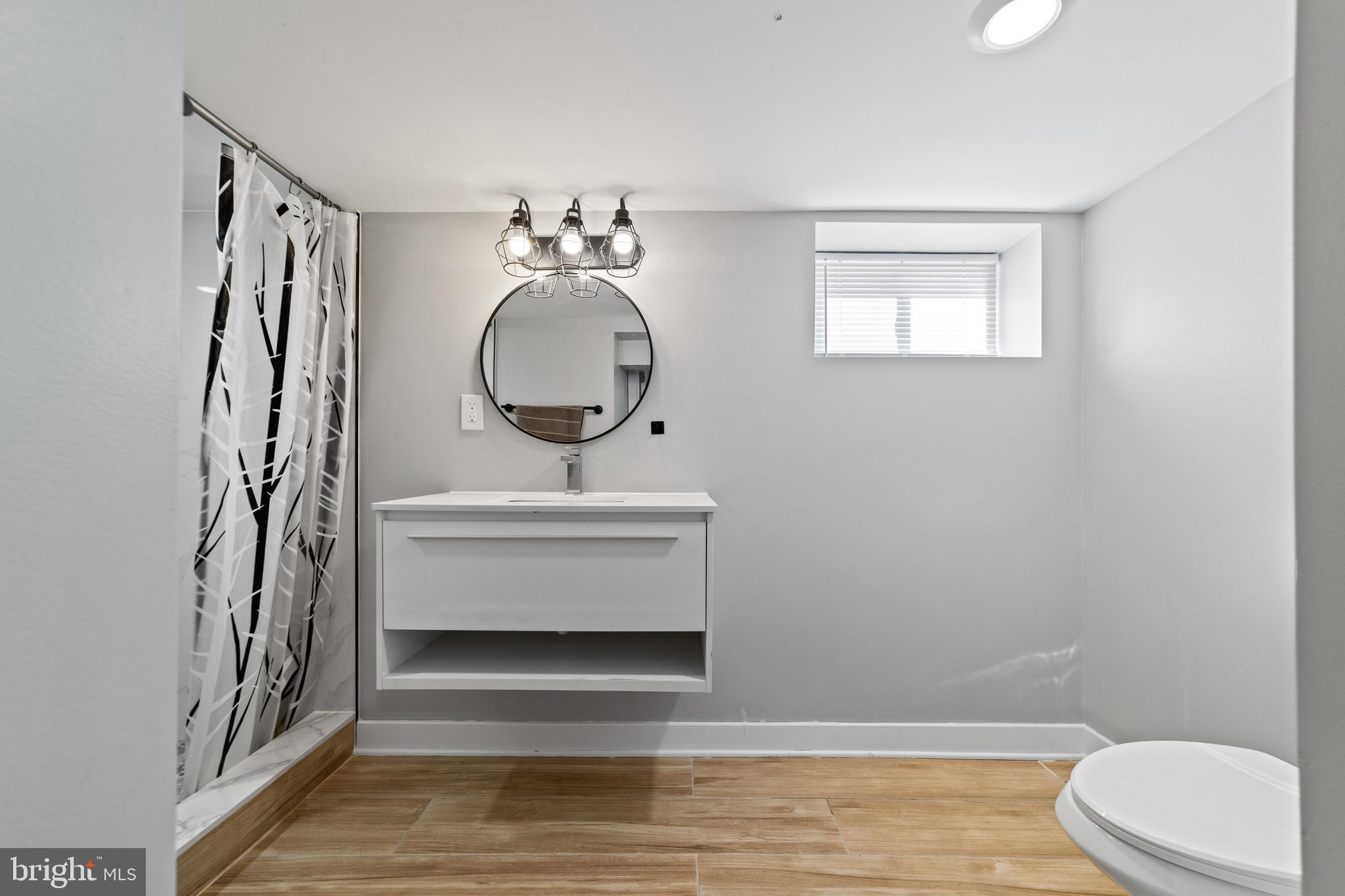 FRANKFORD - Residential