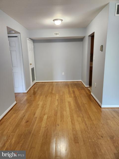 HUNTING RIDGE CONDOMINIUM - Residential Lease