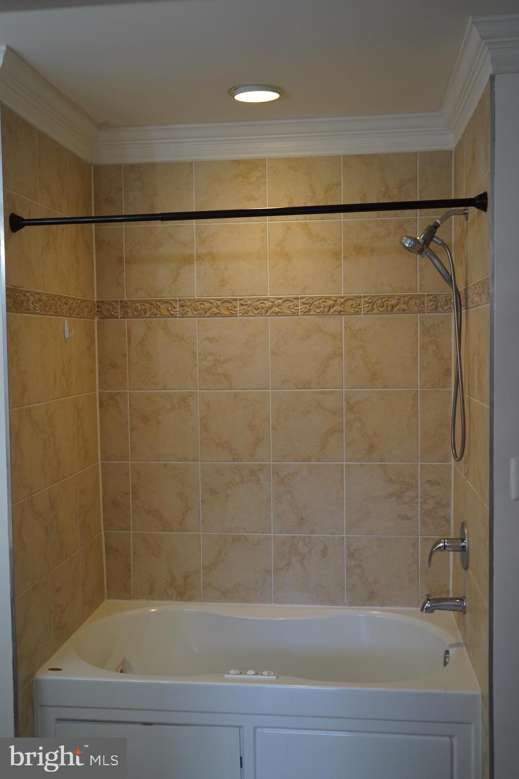 BRESNAHAN'S SUB - Residential