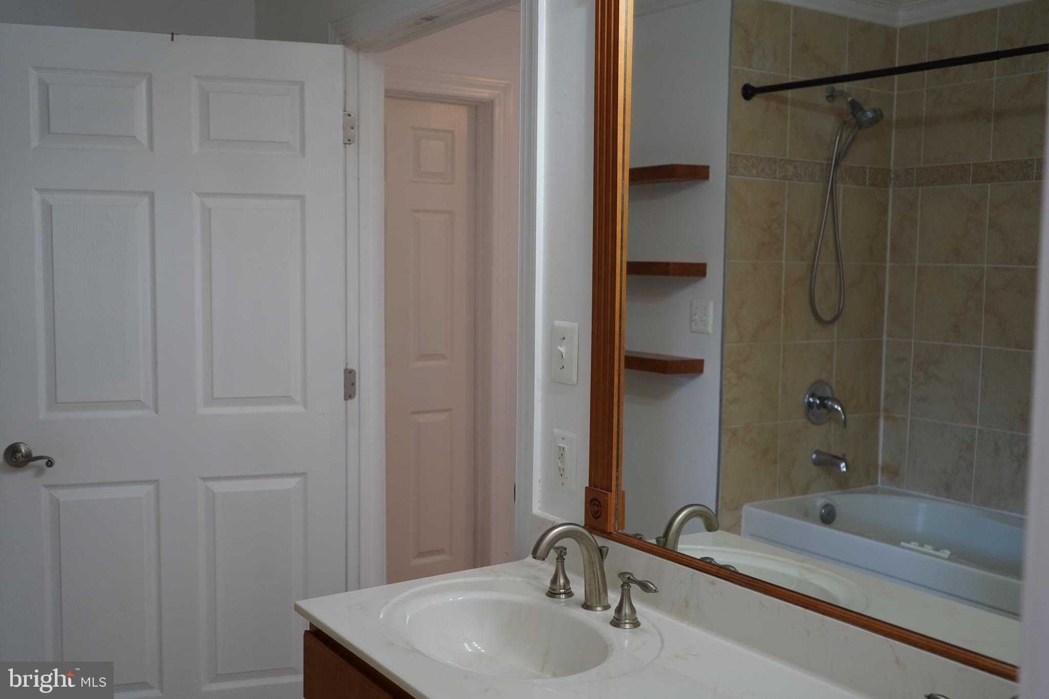 BRESNAHAN'S SUB - Residential