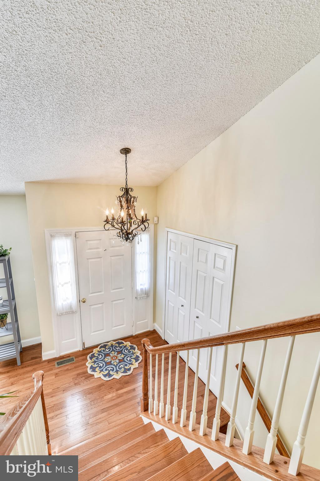 OLD COURTHOUSE WOODS - Residential Lease